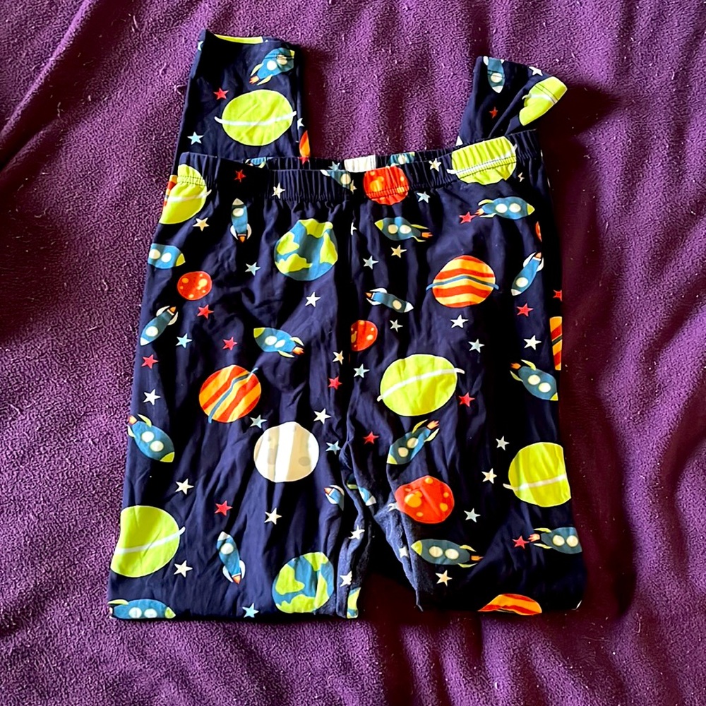 Fun planet leggings, plus size